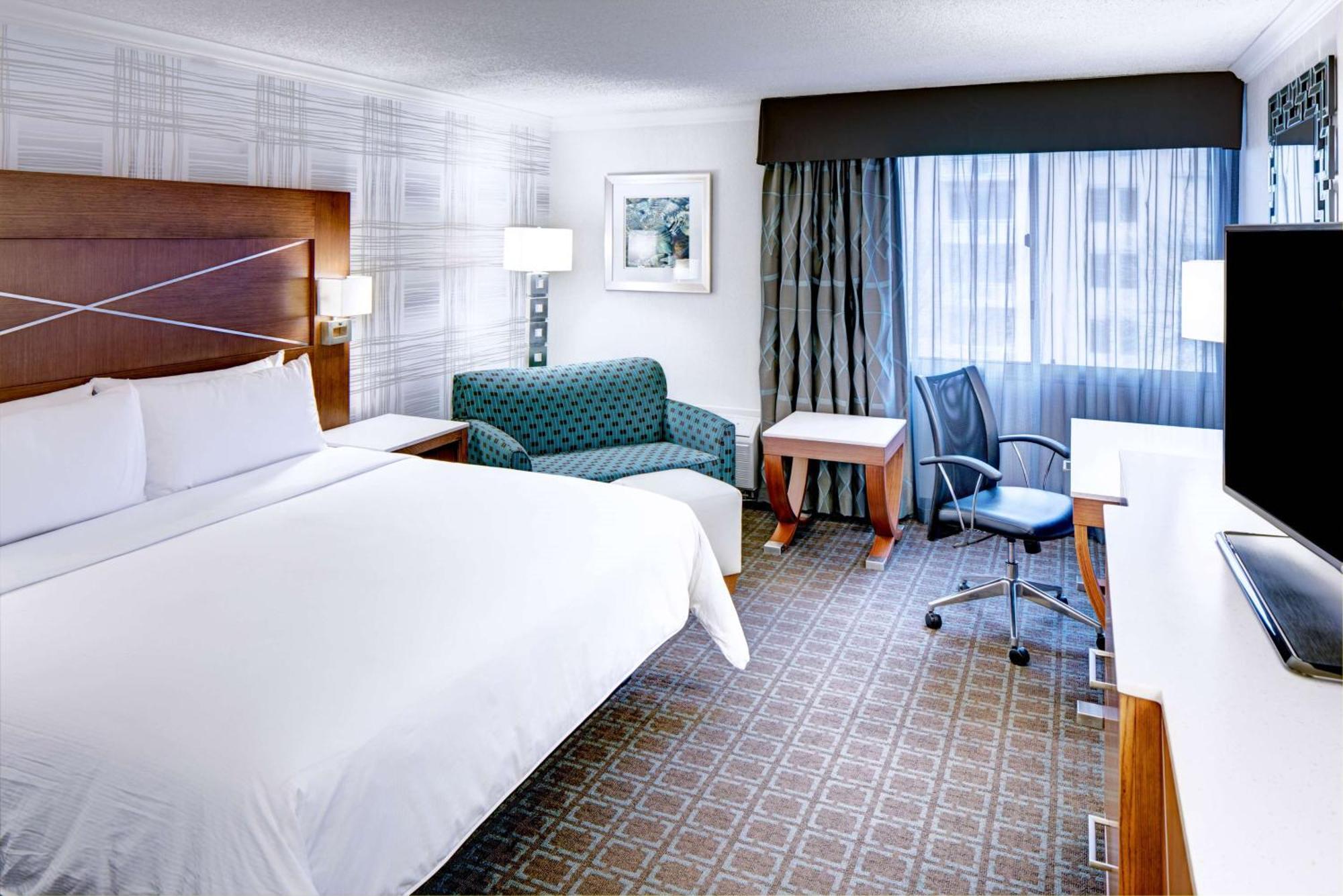 Doubletree By Hilton Madison Downtown Hotel Bagian luar foto