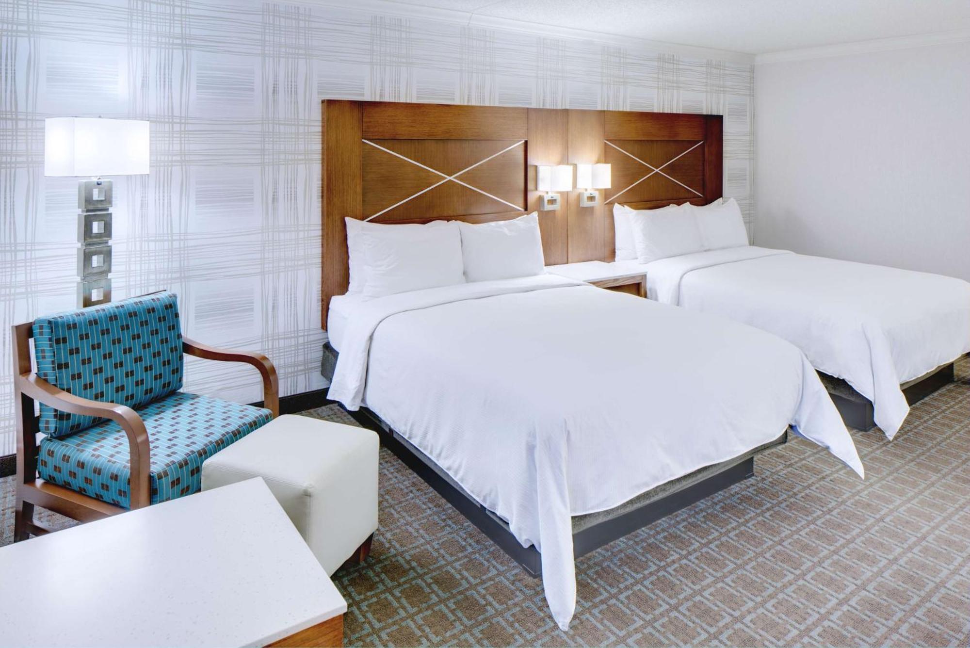 Doubletree By Hilton Madison Downtown Hotel Bagian luar foto